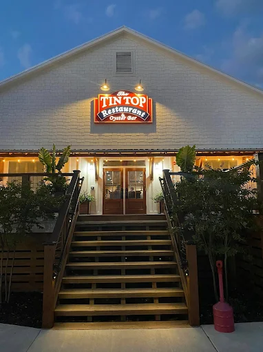 Tin Top Restaurant & Oyster Bar
